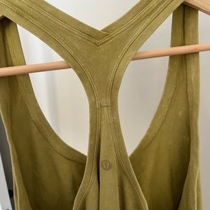 Lululemon Razorback Tank, sz 10.